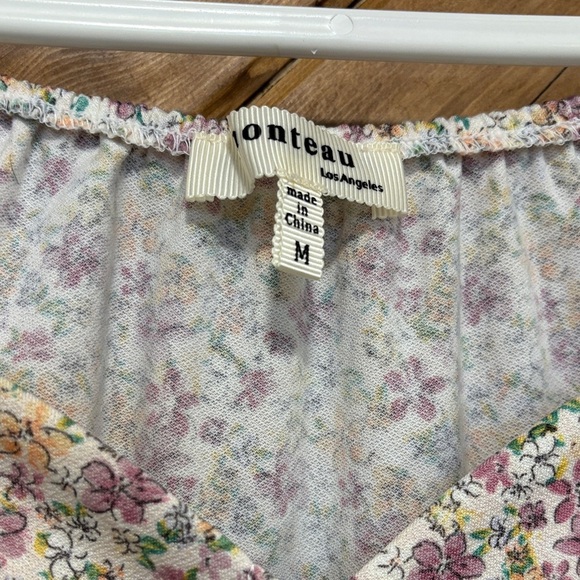 Monteau Floral Women's Top With Buttons Medium - Picture 3 of 5